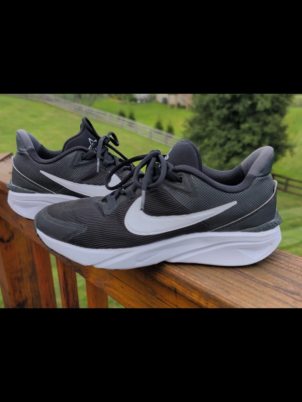 Nike star runner